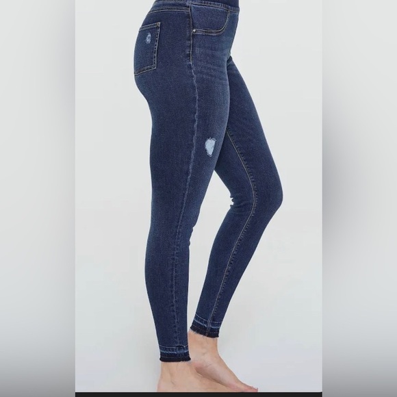 SPANX Women's Medium Wash distressed Ankle‎ Skinny Jeans jeggings size Small new - Picture 8 of 8